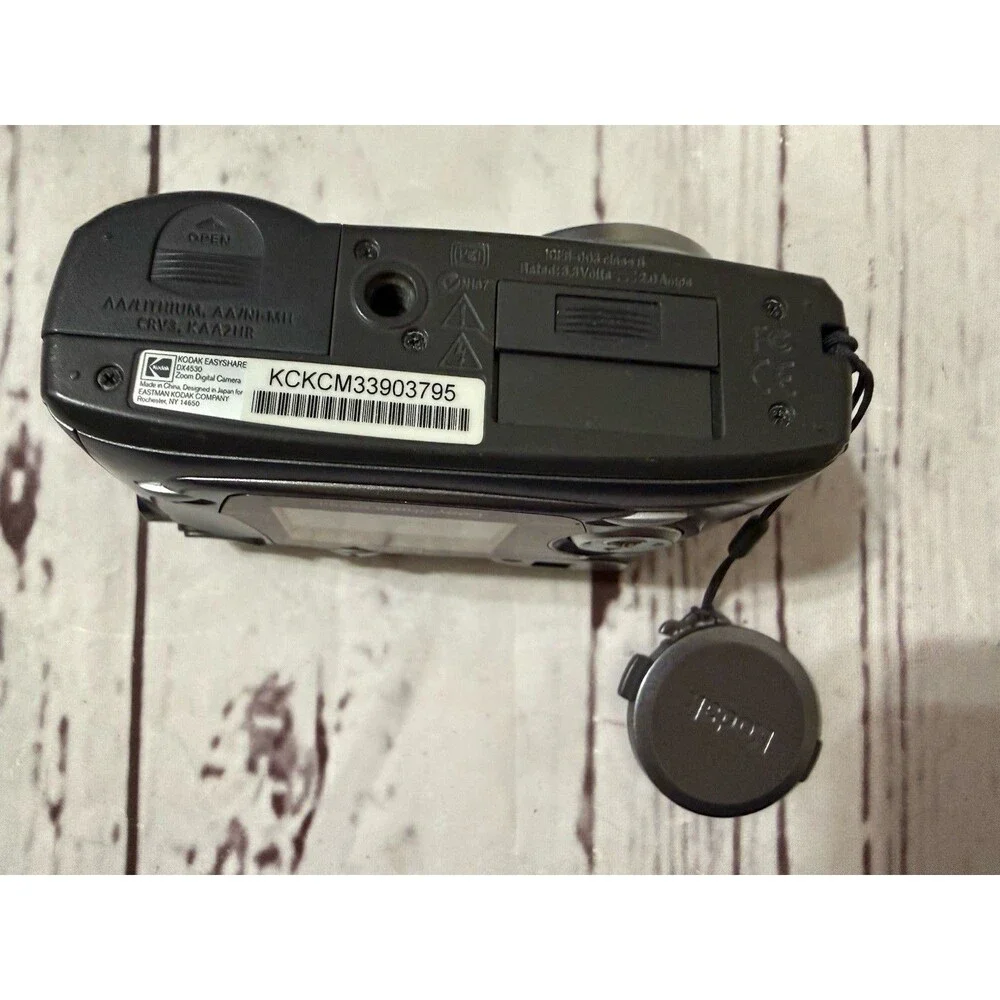 Kodak EasyShare DX4530 Tested Works Great Condition 5.0 Megapixel